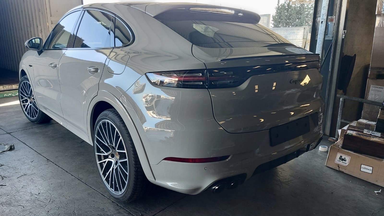 The New Porsche Cayenne E-Hybrid