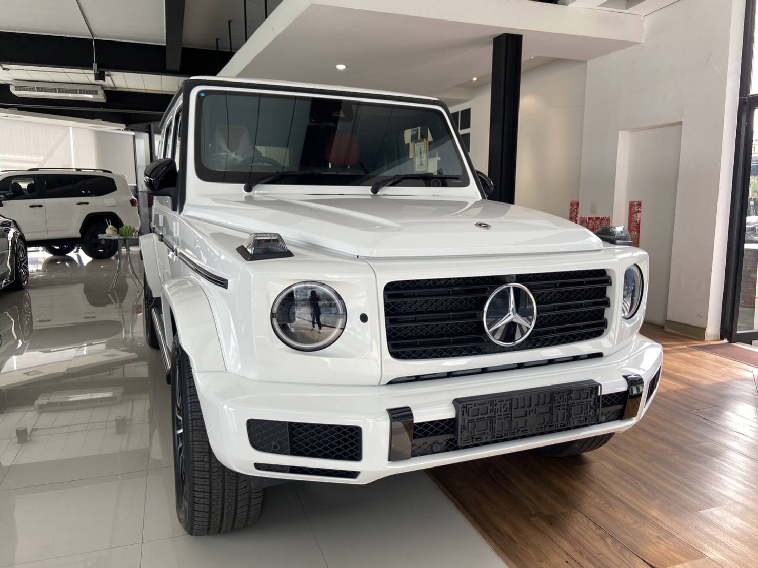 Mercedes-Benz G-Class G400 